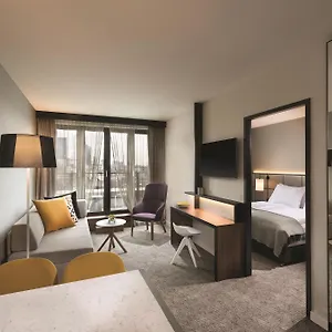4* Aparthotel Adina Frankfurt Westend